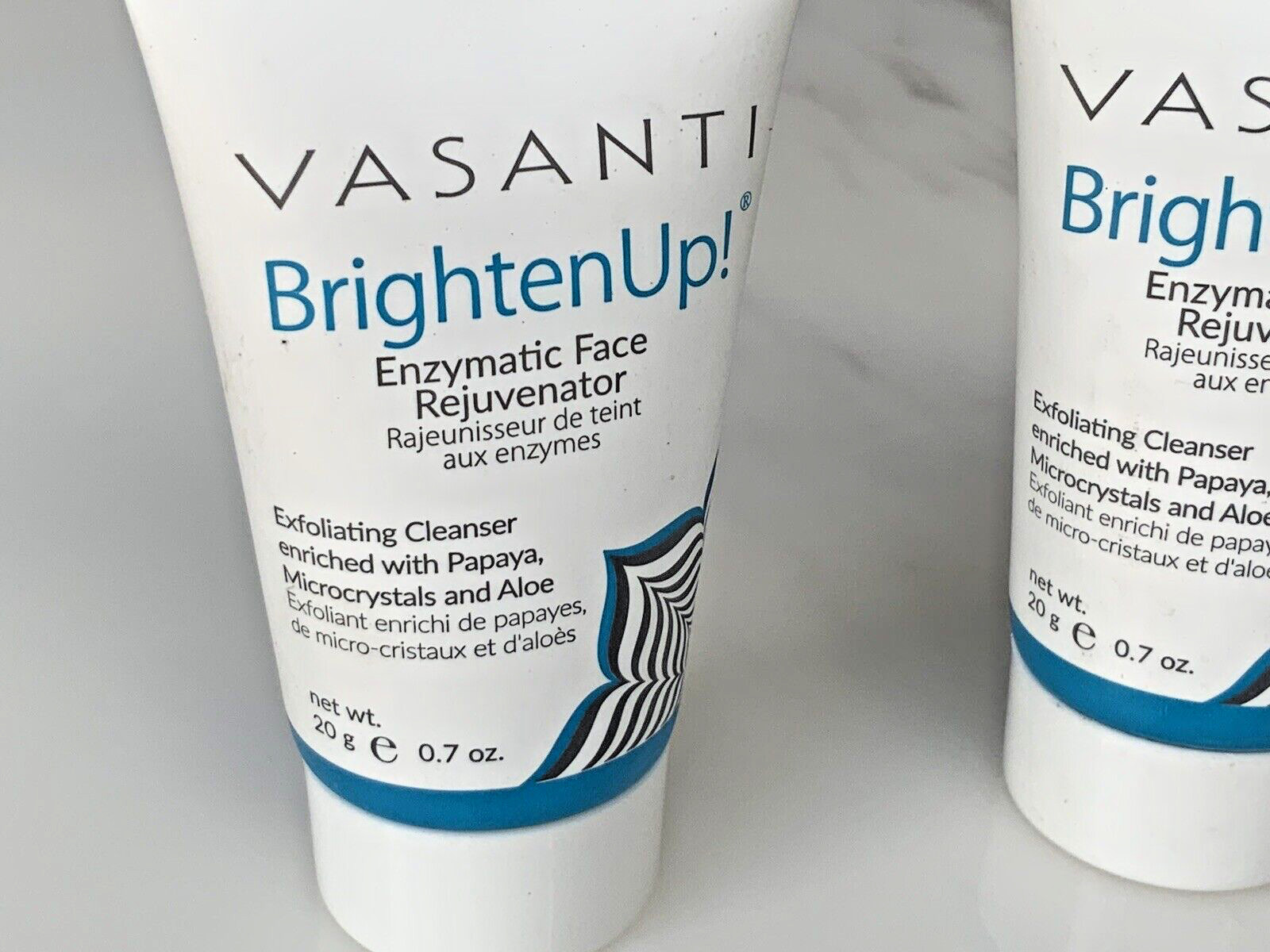 Vasanti Brighten Up! Enzymatic Face Rejuvenator Exfoliating Cleanser 0.7oz – x3
