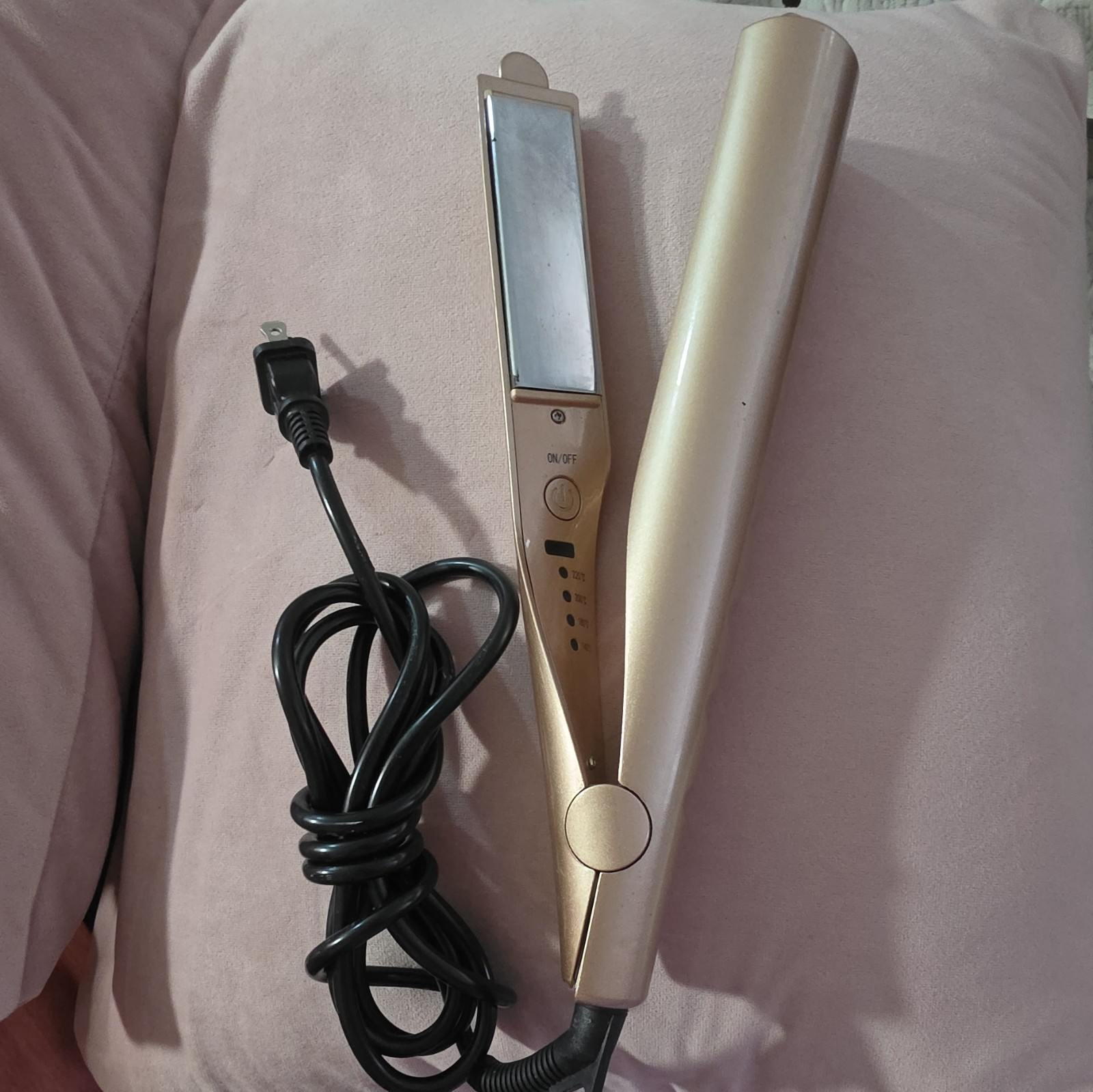 Gold Flat Iron Hair Straightener Electric Adjustable Heat 4 Settings Up to 220°C