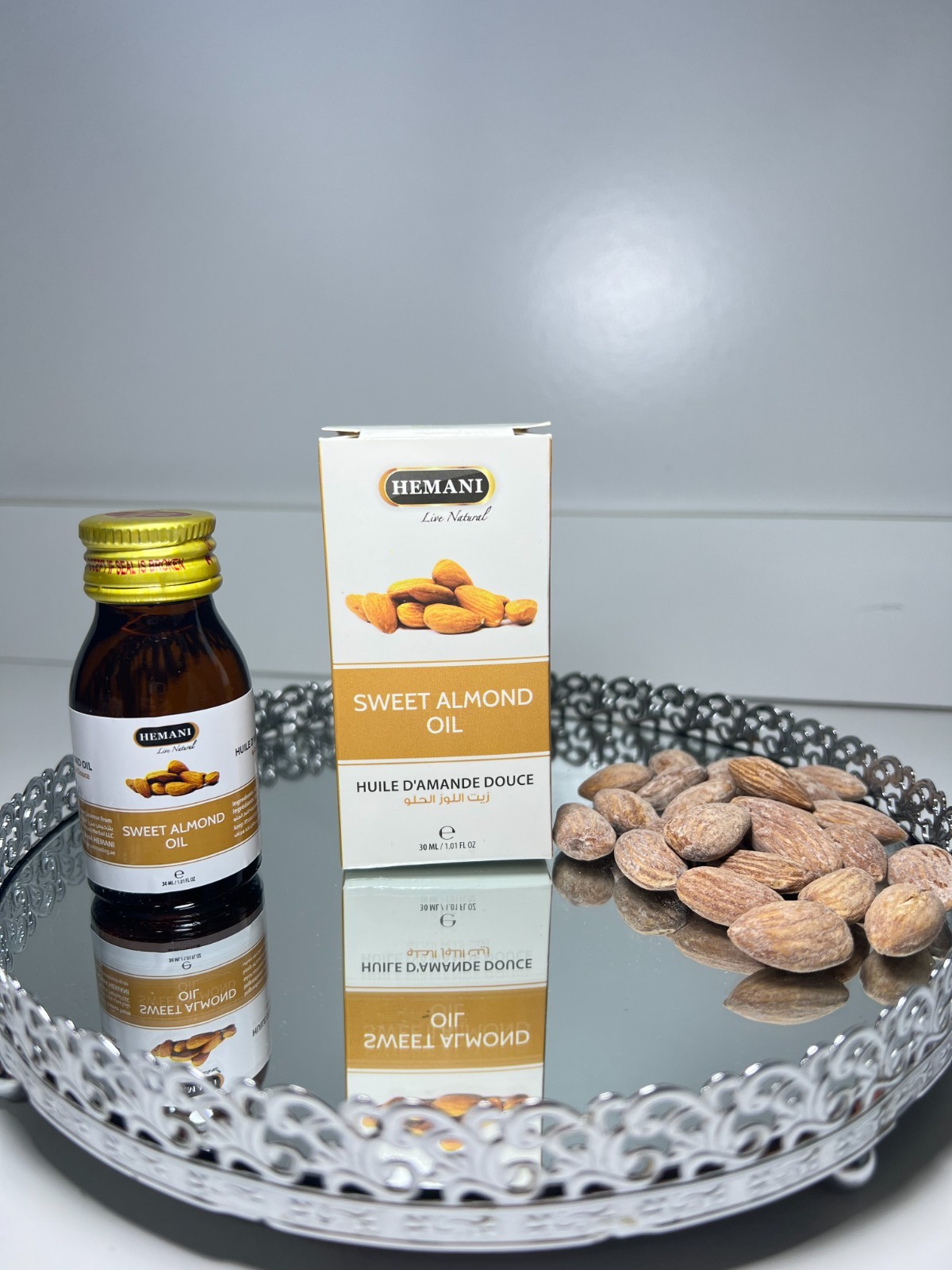 Hemani Sweet Almond Oil 30ml 100% Pure Cold Pressed Carrier Oil Hair Skin