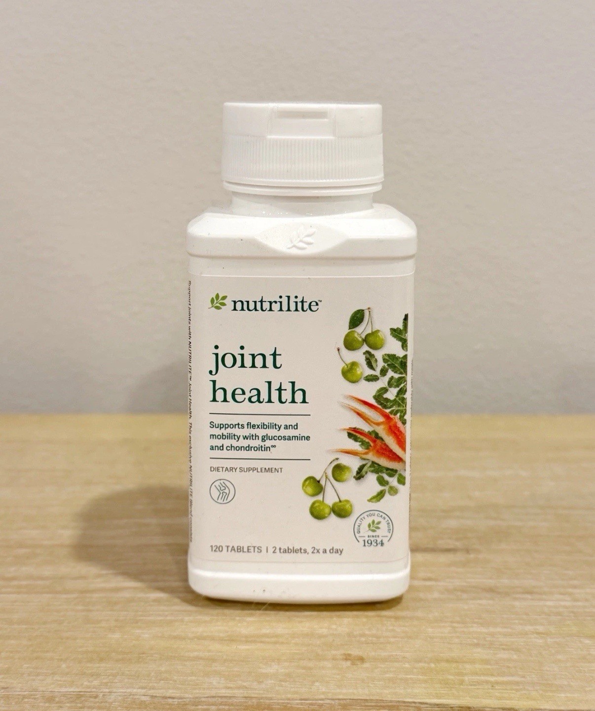 nutrilite joint health glucosamine 120 tablets Free Shipping Exp 06/27