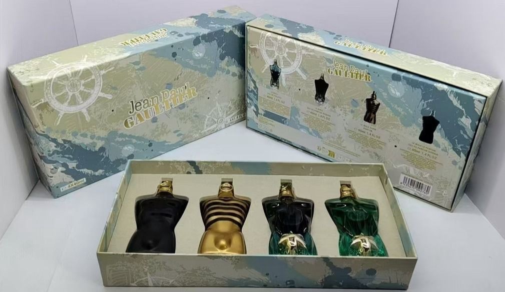 Jean Paul Gaultier Fragrance Gift Set Spray, 4 x 1.4 fl oz (Regular)