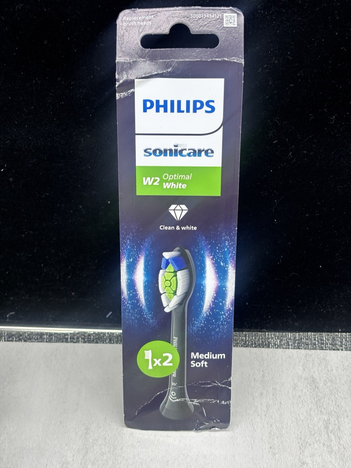 Philips Sonicare 2100 Rechargeable Sonic Electric Toothbrush + 4 Extra Heads New