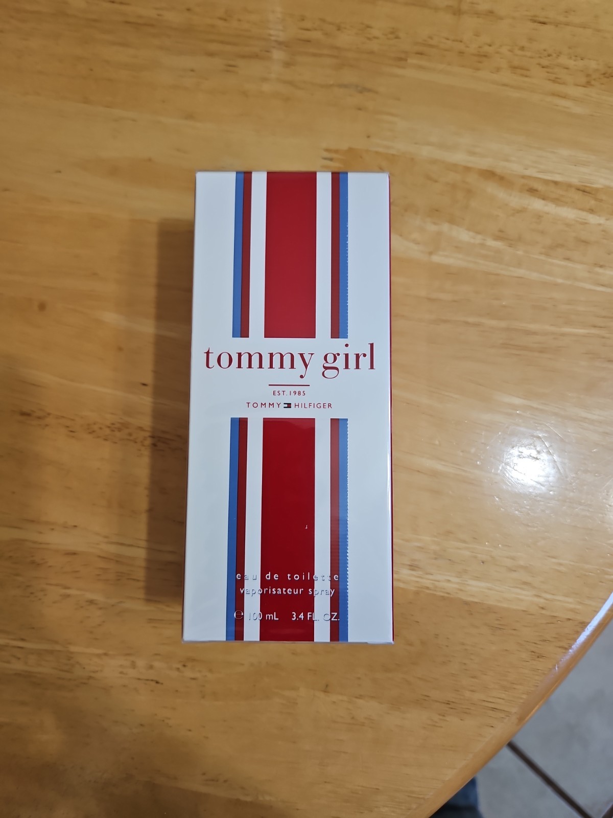 Tommy Girl by Tommy Hilfiger Eau de Toilette Spray 3.4 oz (100 Ml)