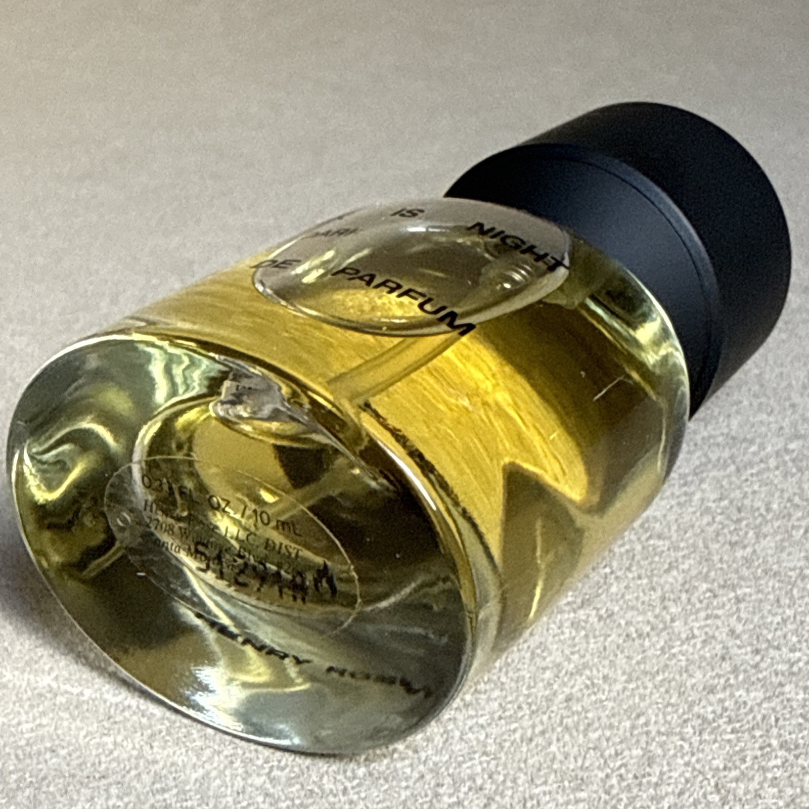 DARK IS NIGHT By Henry Rose Eau de Parfum 0.33 Oz 10mL ~Warm & Woody Spicy BNIB
