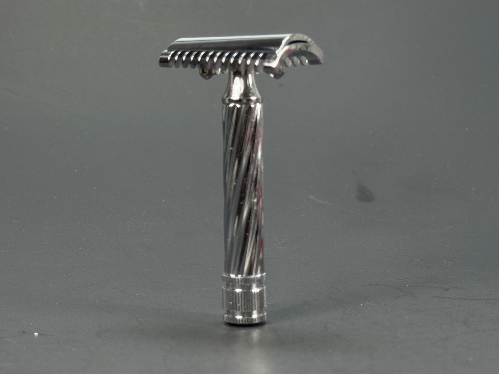 Fatip CNC Lo Storto Open Comb Slant Safety Razor Chrome Made in italy – Options