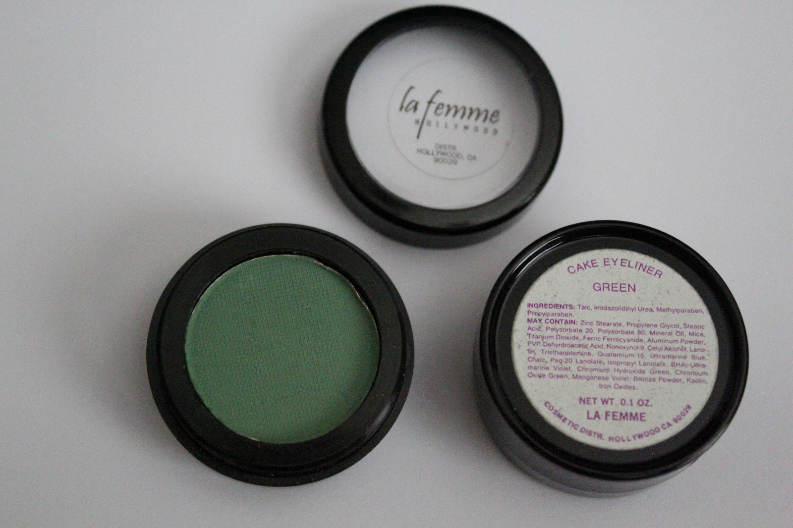 LA FEMME COSMETICS CAKE EYELINER, CHOOSE YOUR COLOR
