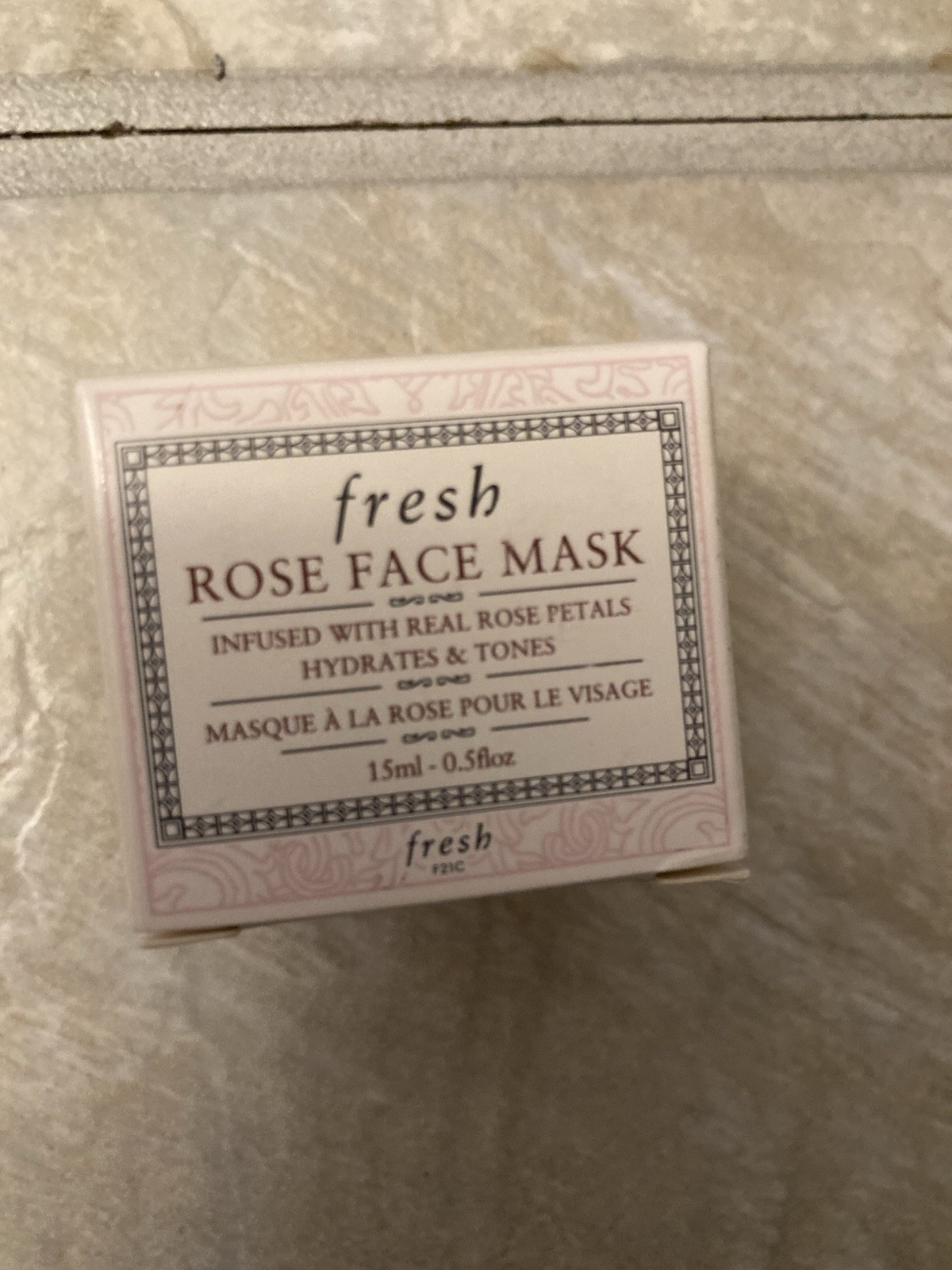 Fresh Rose Face Mask 15 ml 0.5fl oz Hydrating Soothing Face Treatment Travel Sz