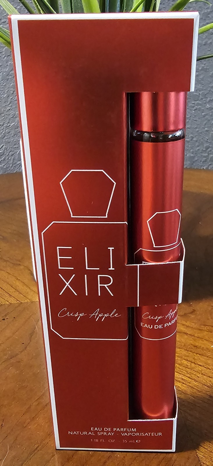 Elixir Crisp Apple Eau de Parfum for her Spray Travel Size 1.18 fl oz