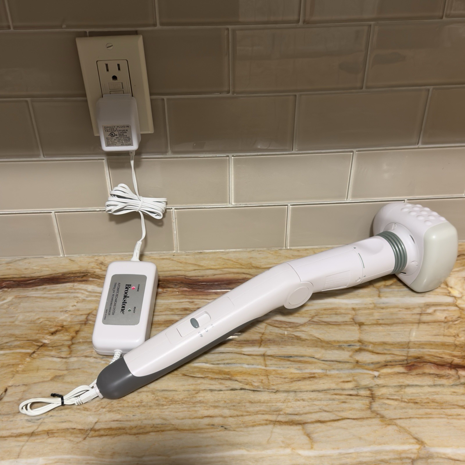 Brookstone Thera Spa Cordless Multi Angle Rechargeable Massager BAM2000 Works