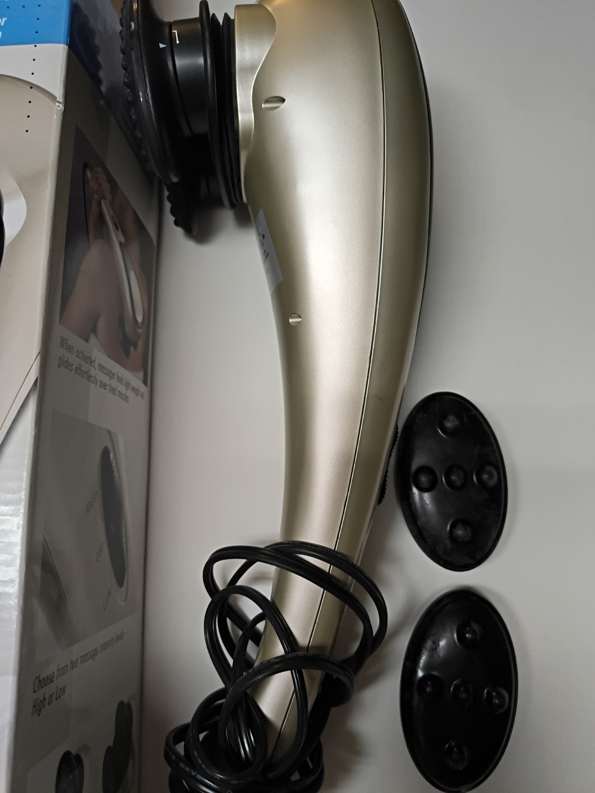 Percussion Massager, Deep Muscle & therapeutic Relaxation 2 attachments H-1196-0