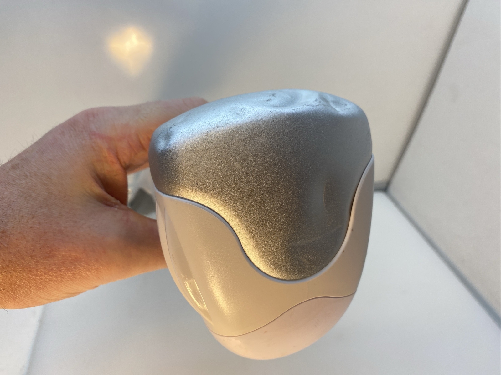 Brookstone THERA SPA Adjustable 2-Speed Heat Hand Held Massager BAM2000h