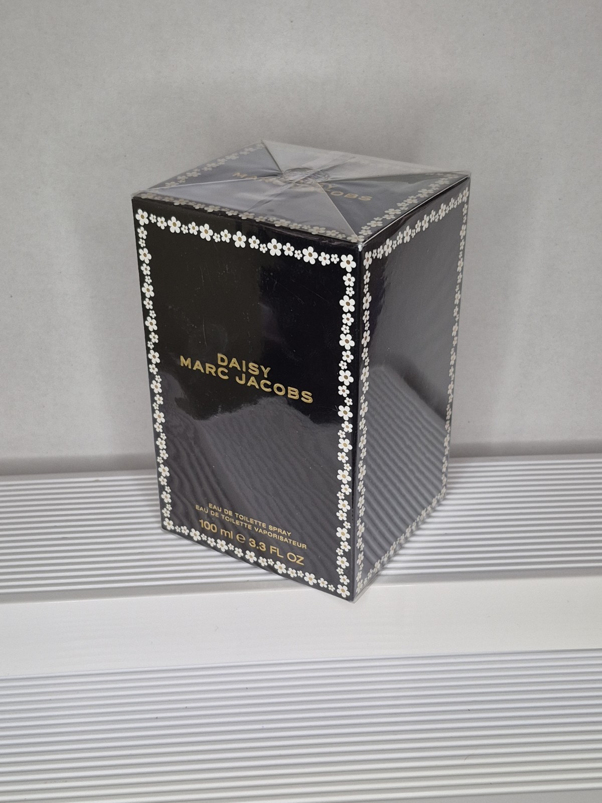 Daisy Eau de Toilette by Marc Jacobs Women’s Spray Full Size 3.3oz/100ml Sealed