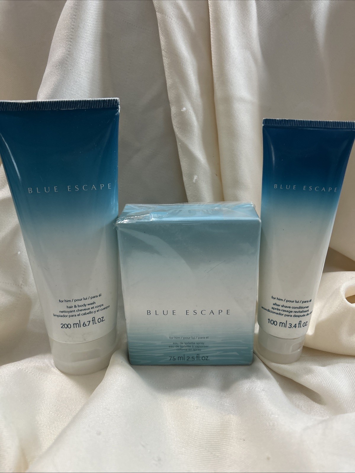Avon Blue Escape for Him Spray Men’s Cohn 75 mL/2.5 Fl Oz, Hr/bdy Wash & Aft Shv