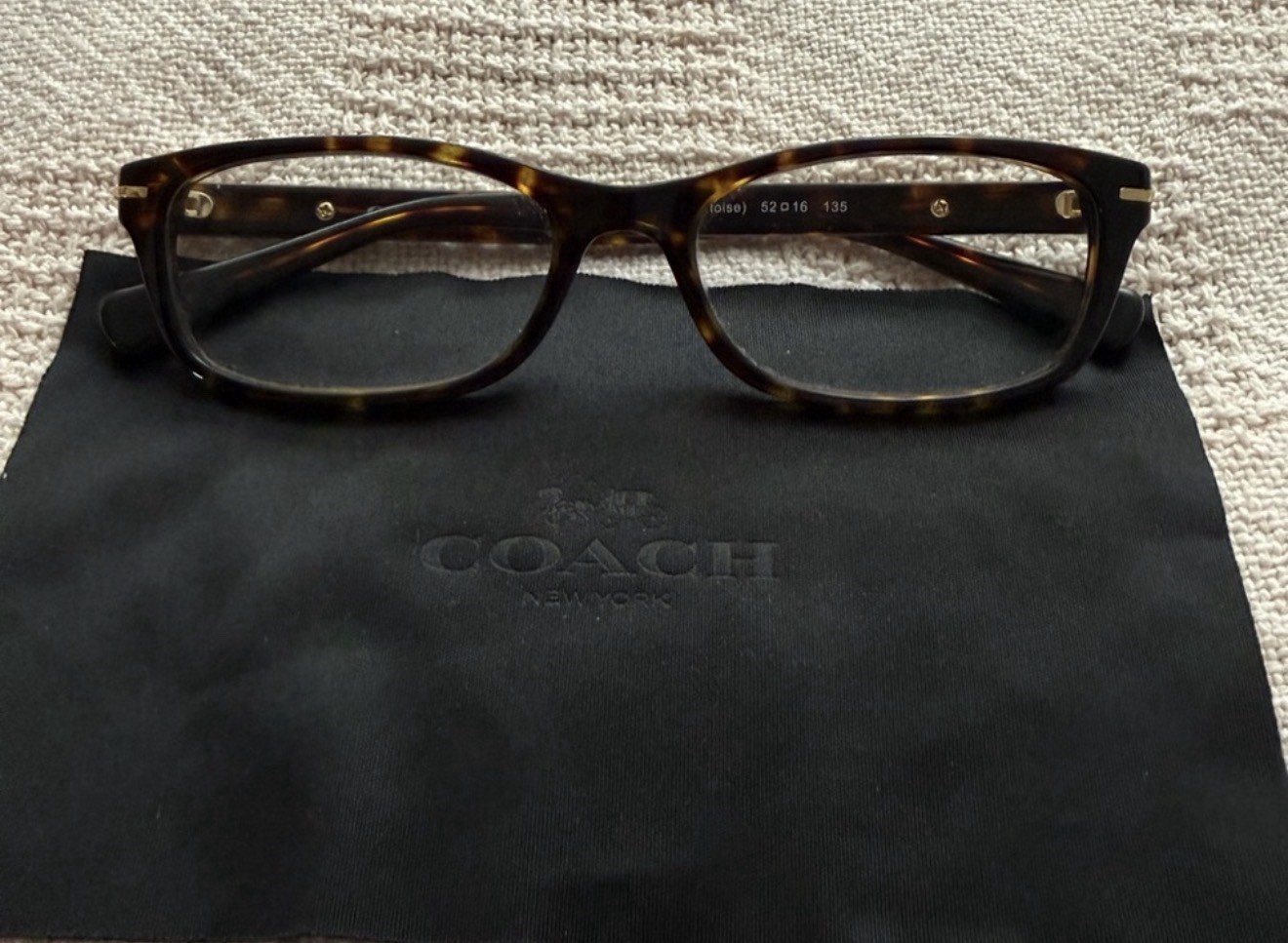 Coach HC6054 Elise Tortoise Eyeglass Frames 52-16 w/ Cloth No Case Read