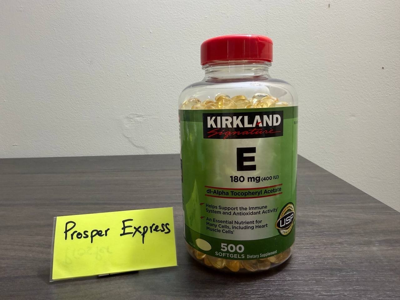 KIRKLAND SIGNATURE VITAMIN E 400 IU – 500 SOFTGELS – DATE 06/2028