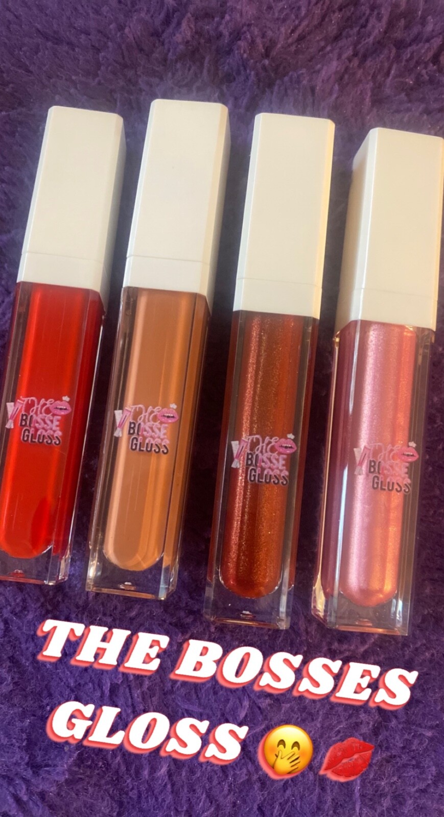 Long Lasting Vegan Lip Gloss High Pigment and smooth while using 🤭