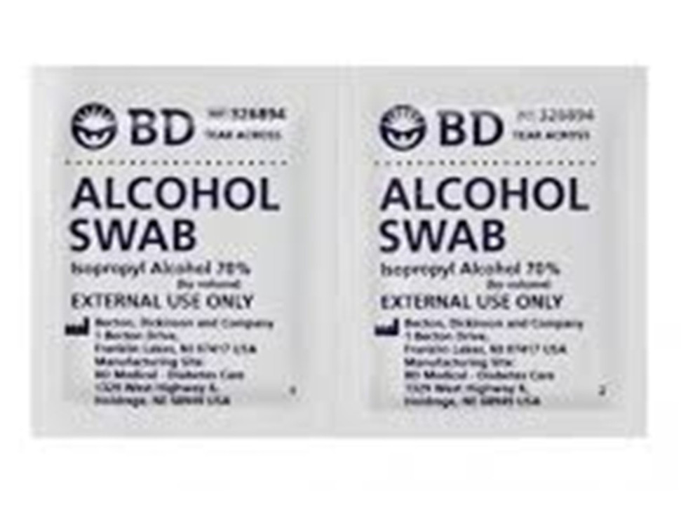 BD Alcohol Swabs | 2X 100’s | Antiseptic Pads First Aid & Skin Cleaning