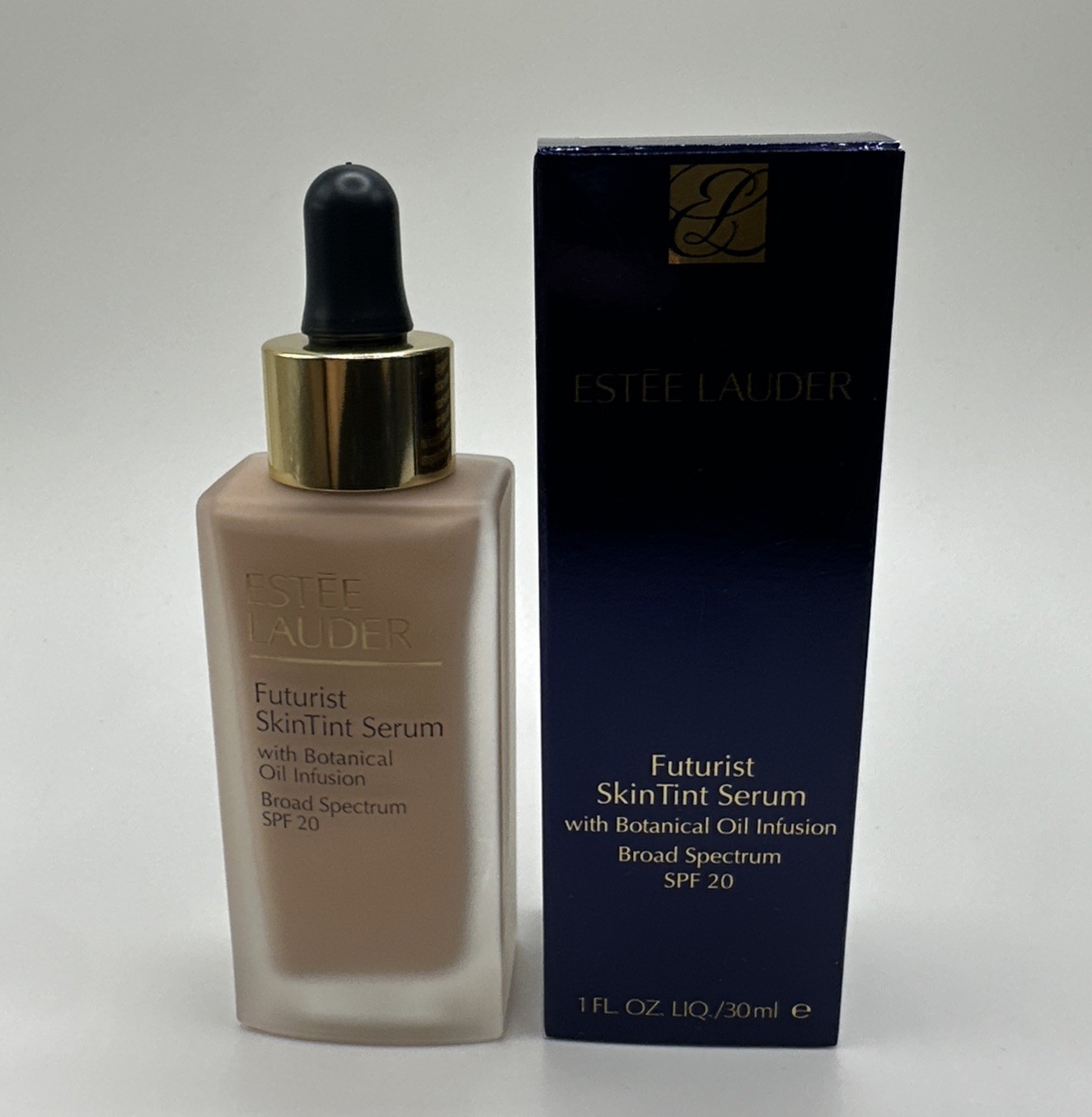 Estee Lauder Futurist SkinTint Serum Botanical Oil Infusion SPF 20 2C3 Fresco