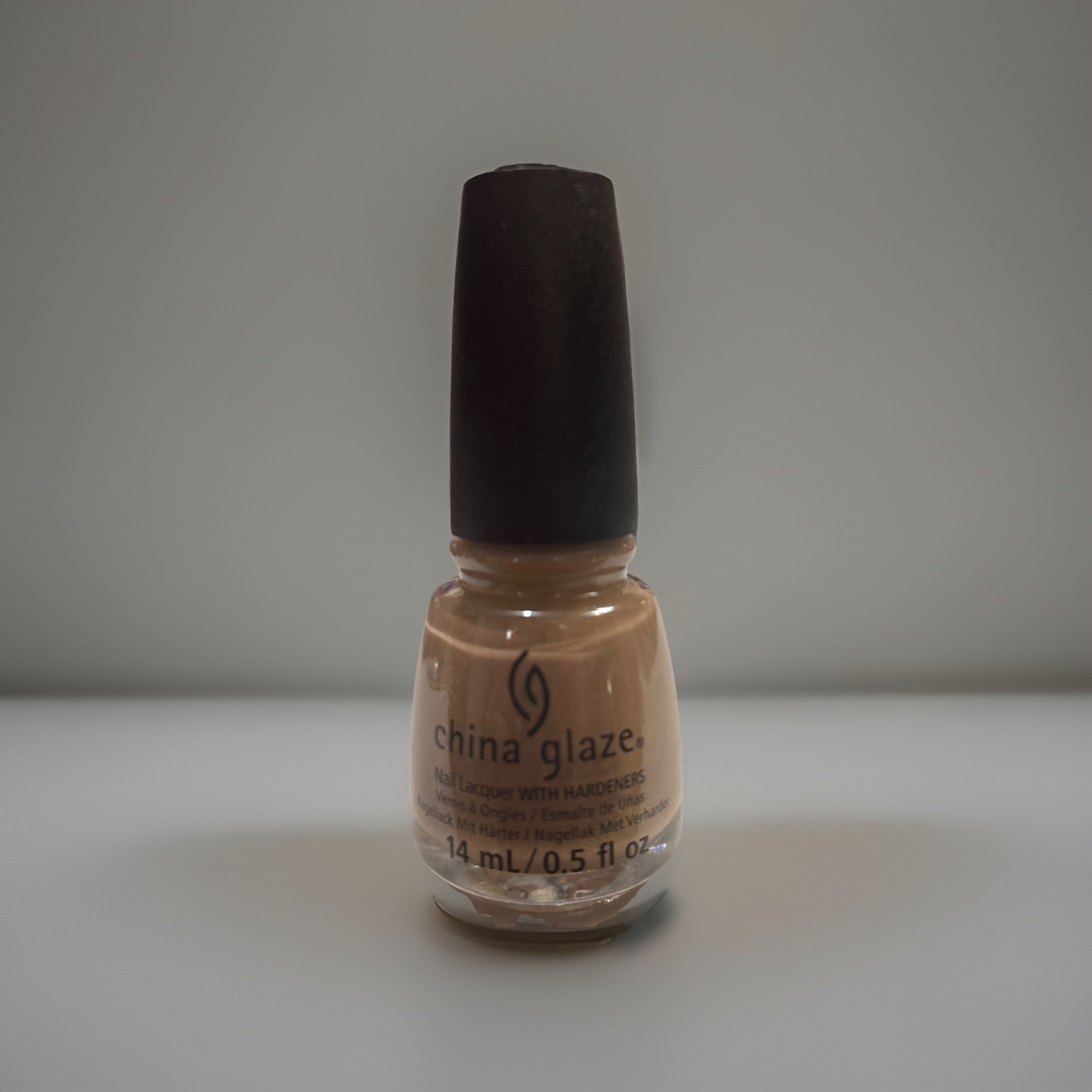 China Glaze Nail Polish Dunescape Sand New. Box 5