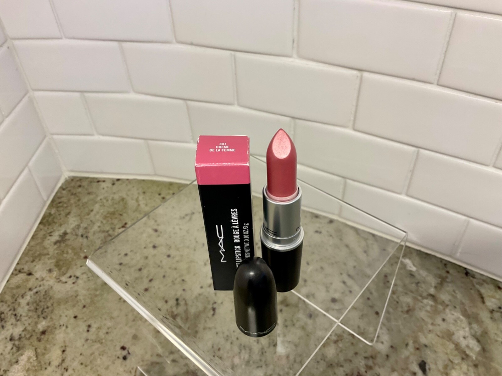 MAC CREME DE LA FEMME Frost Lipstick NIB Authentic Full Size 307