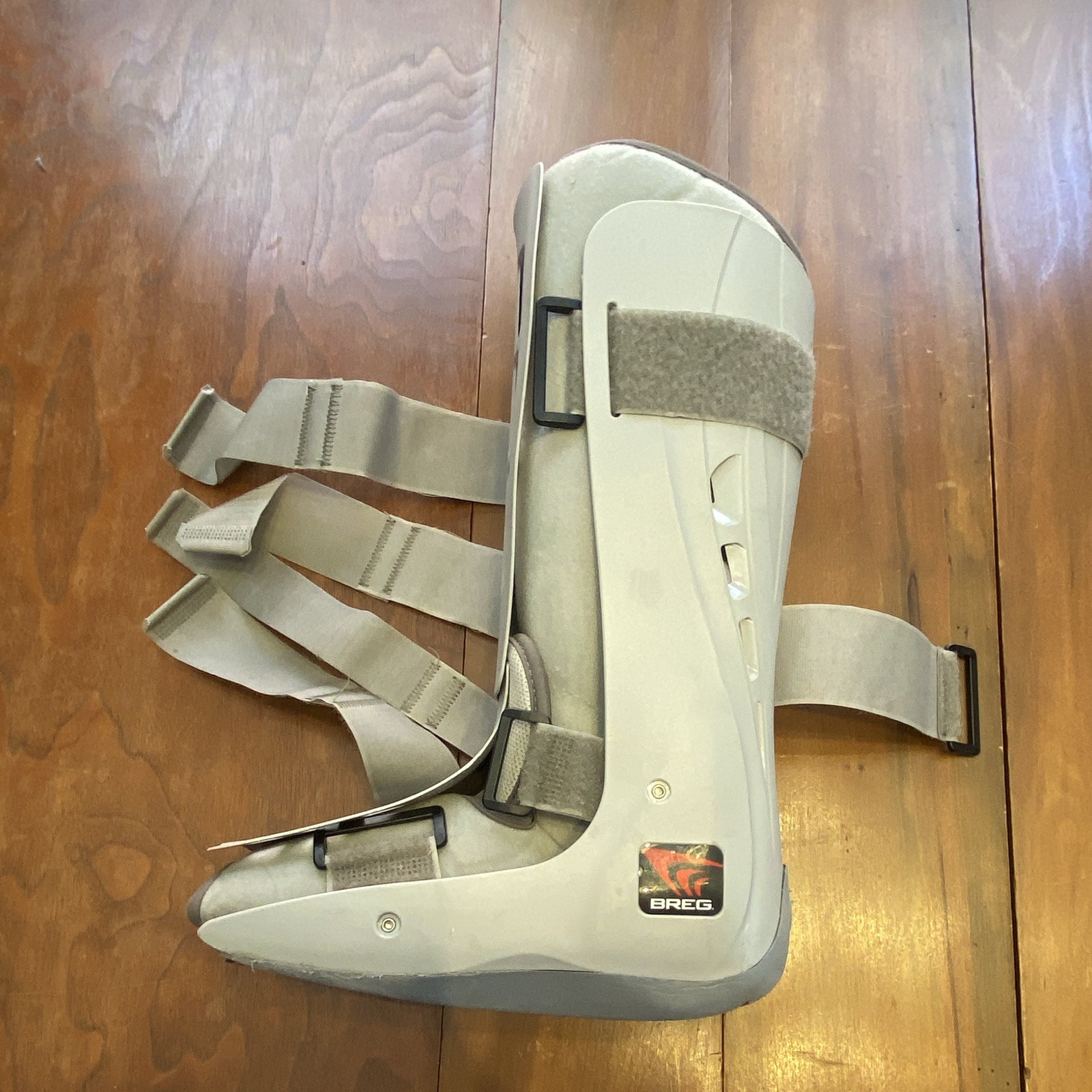 Breg Gray Ankle/Foot Walking Boot Immobilizer Stabilizer Adjustable One Size