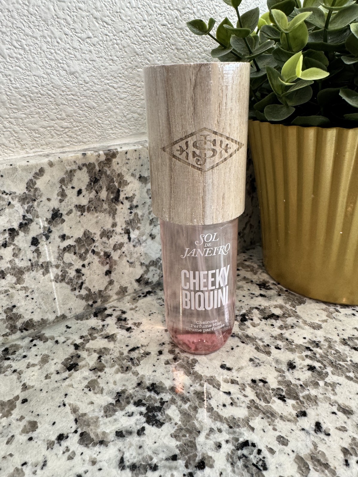 Sol de janeiro Cheeky Biquíni Perfume Mist