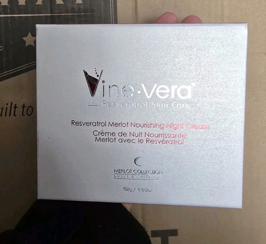 Vine Vera Resveratrol Merlot Moisture Day Cream 52g/1.83 oz