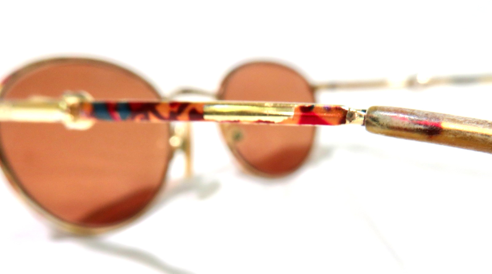 Gucci Eyeglass frame unknown model worn off Gold metal & multicolored eyewear