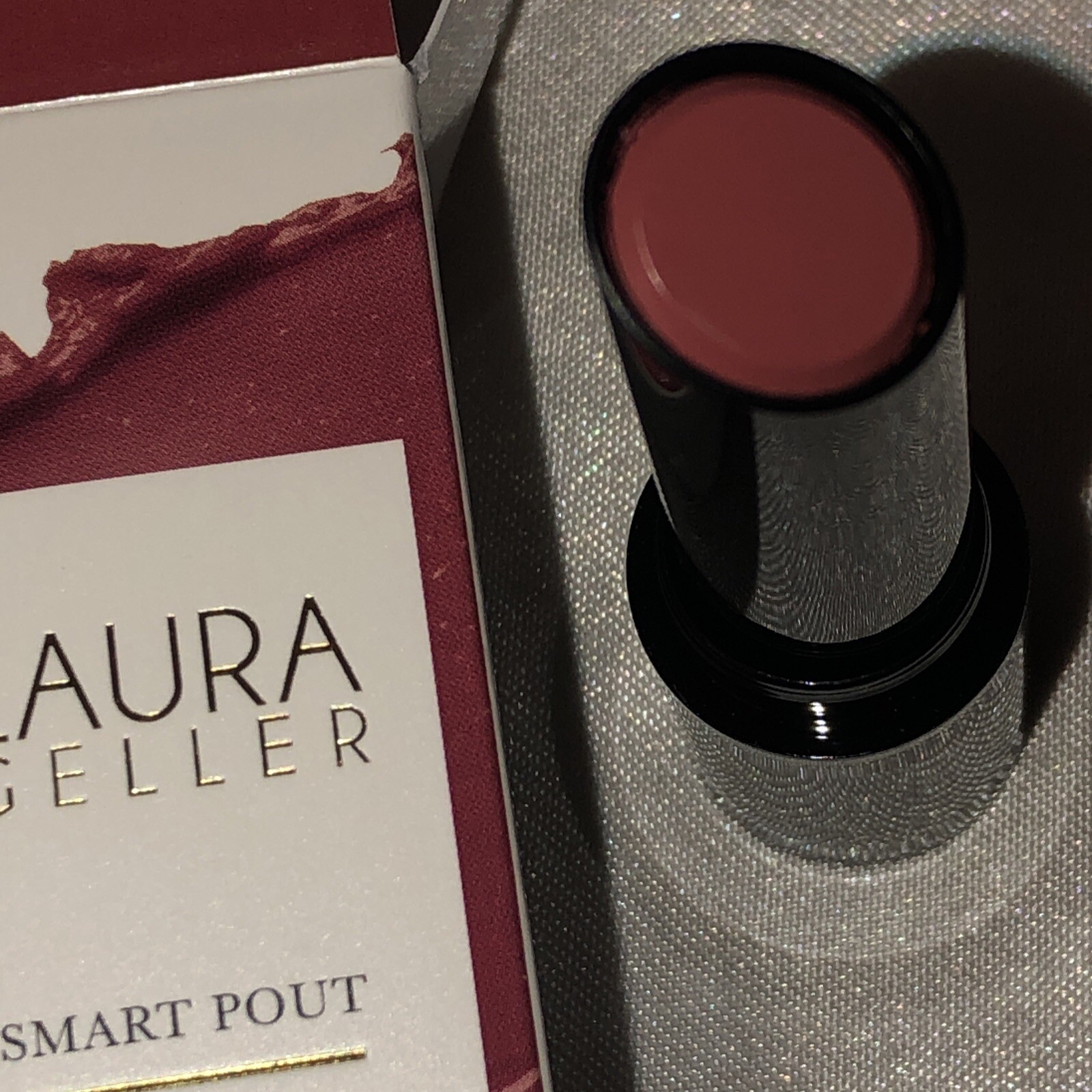 Laura Geller Smart Pout Transfer Proof Matte Lipstick Shade Whiz 3.2g NIB