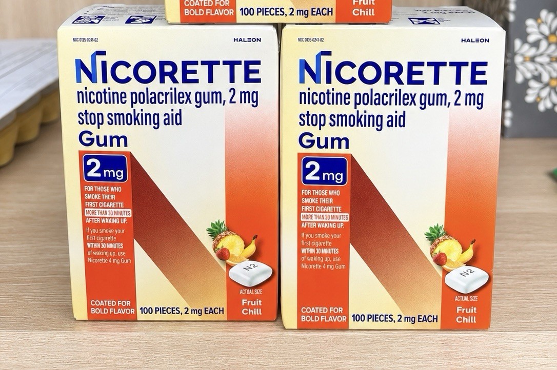2 Packs Nicorette Nicotine Gum 2mg Fruit Chill 100 Pcs (200 Total) Exp 12/2028