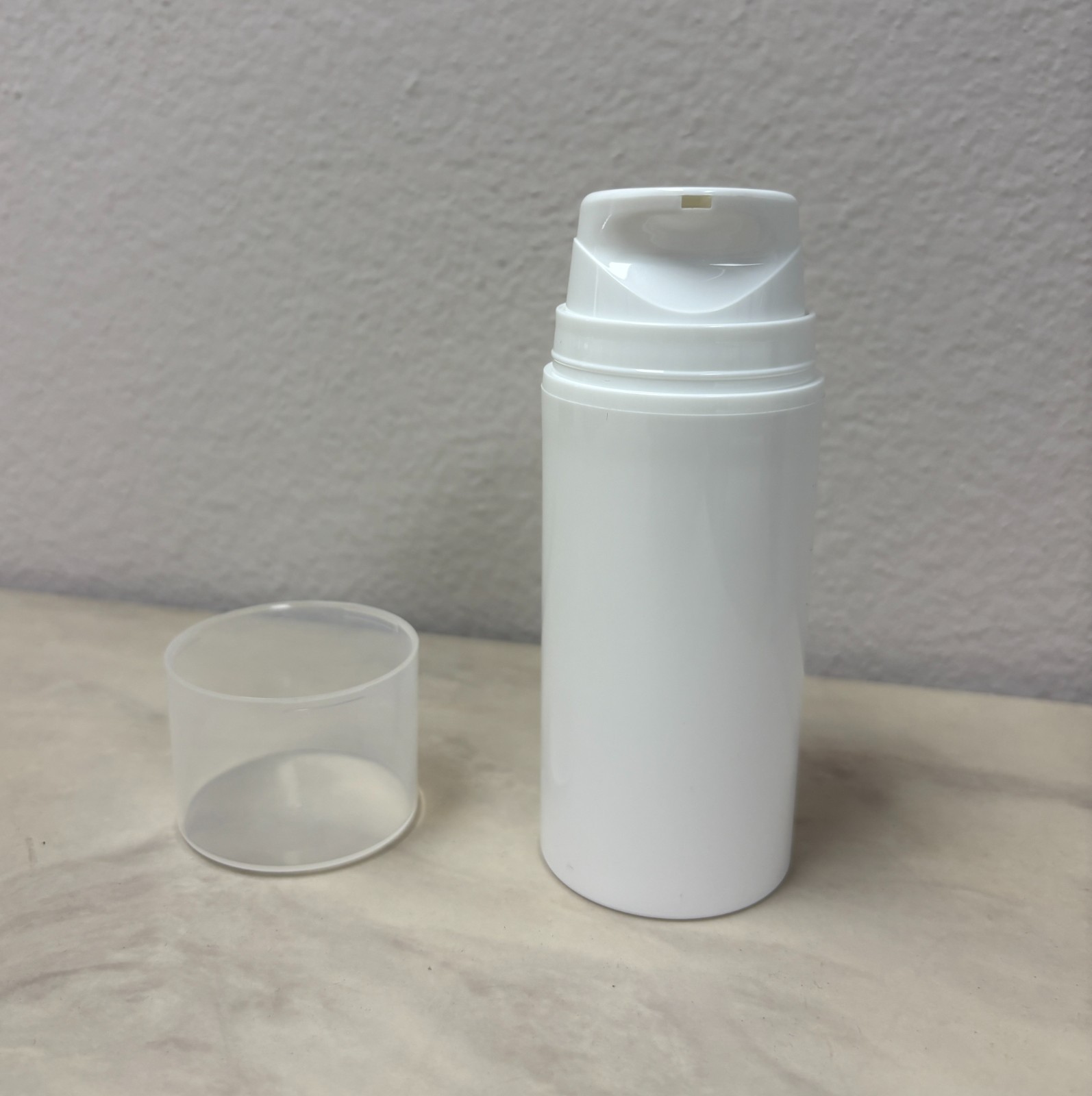 24 pack 100ml/3.38oz White Airless Pump Bottle for Makeup, Haircare, Travel