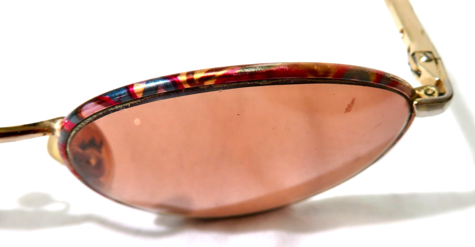 Gucci Eyeglass frame unknown model worn off Gold metal & multicolored eyewear