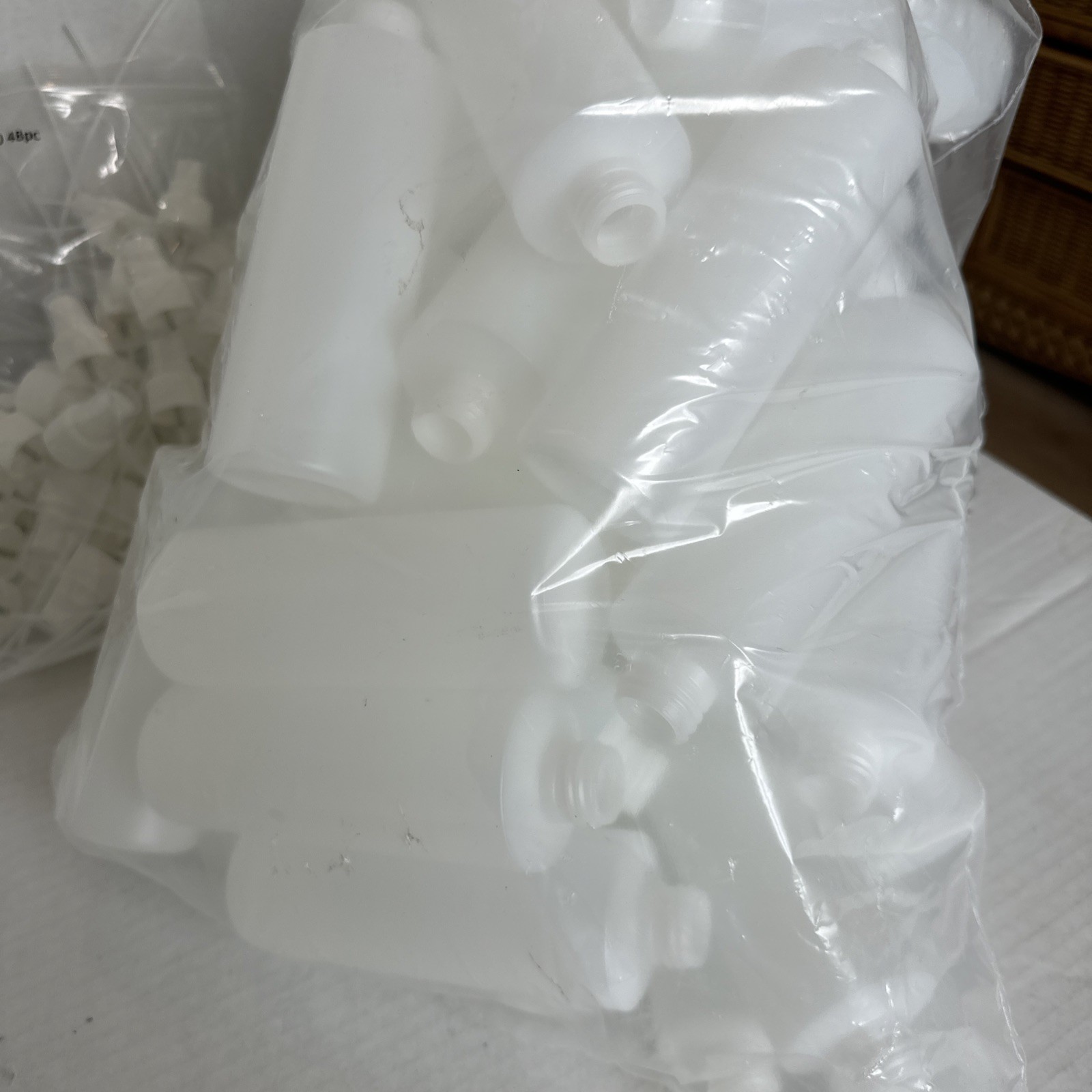 4 & 8 oz 48 Natural Cylinder Round Plastic Bottles with Pump & Spray Cap 24/410