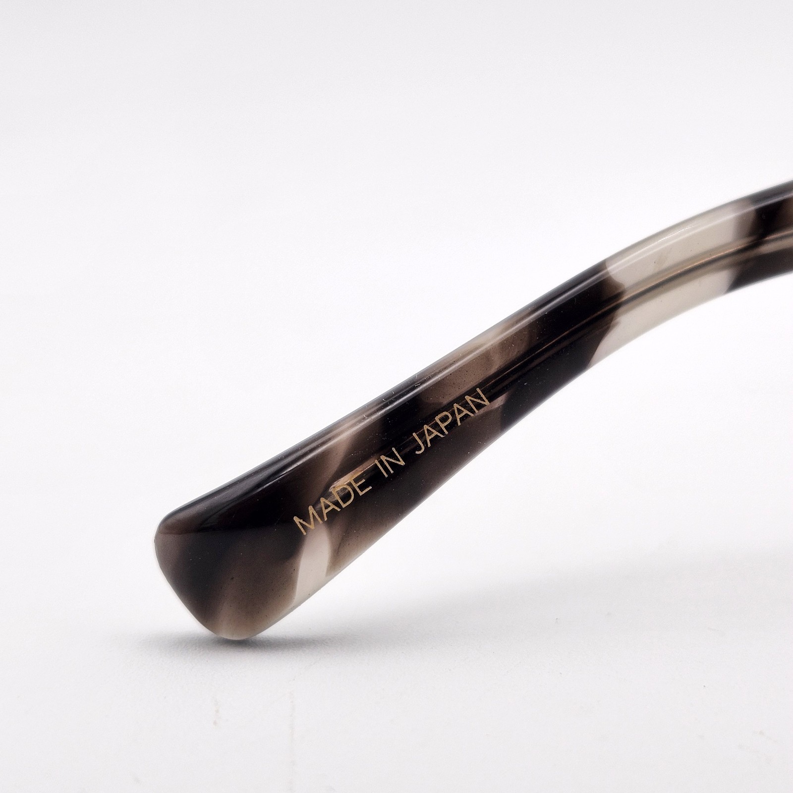 Rare Sama WHISPER BLK/INK Frame Made in Japan – Timeless Crafted Sophistication!