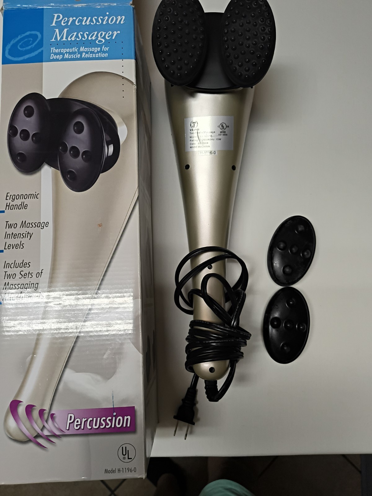 Percussion Massager, Deep Muscle & therapeutic Relaxation 2 attachments H-1196-0