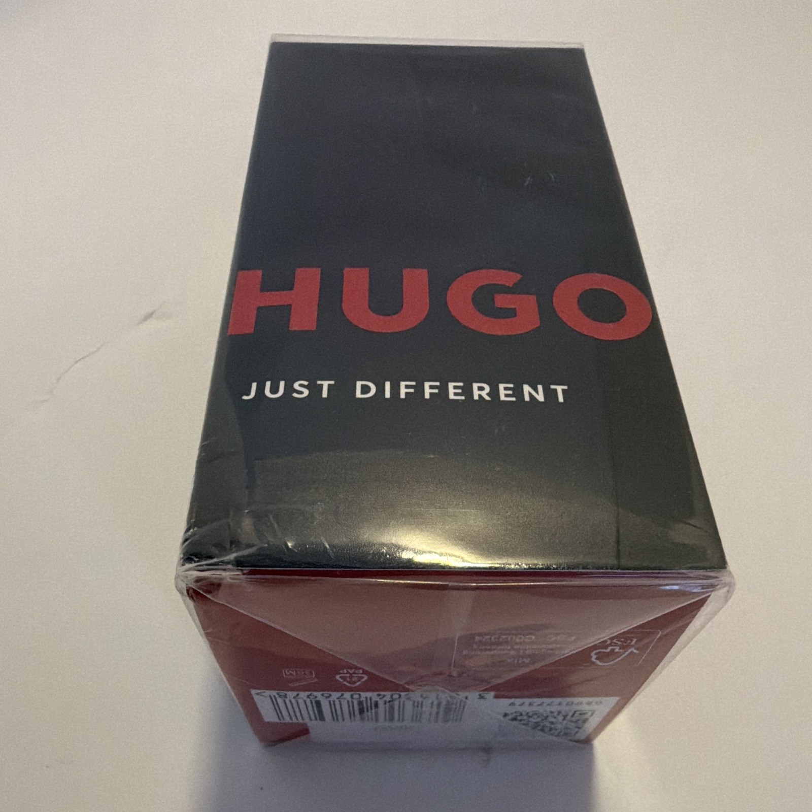 HUGO Just Different Eau de Toilette Spray, Aromatic, Regular Size 4.2 fl oz