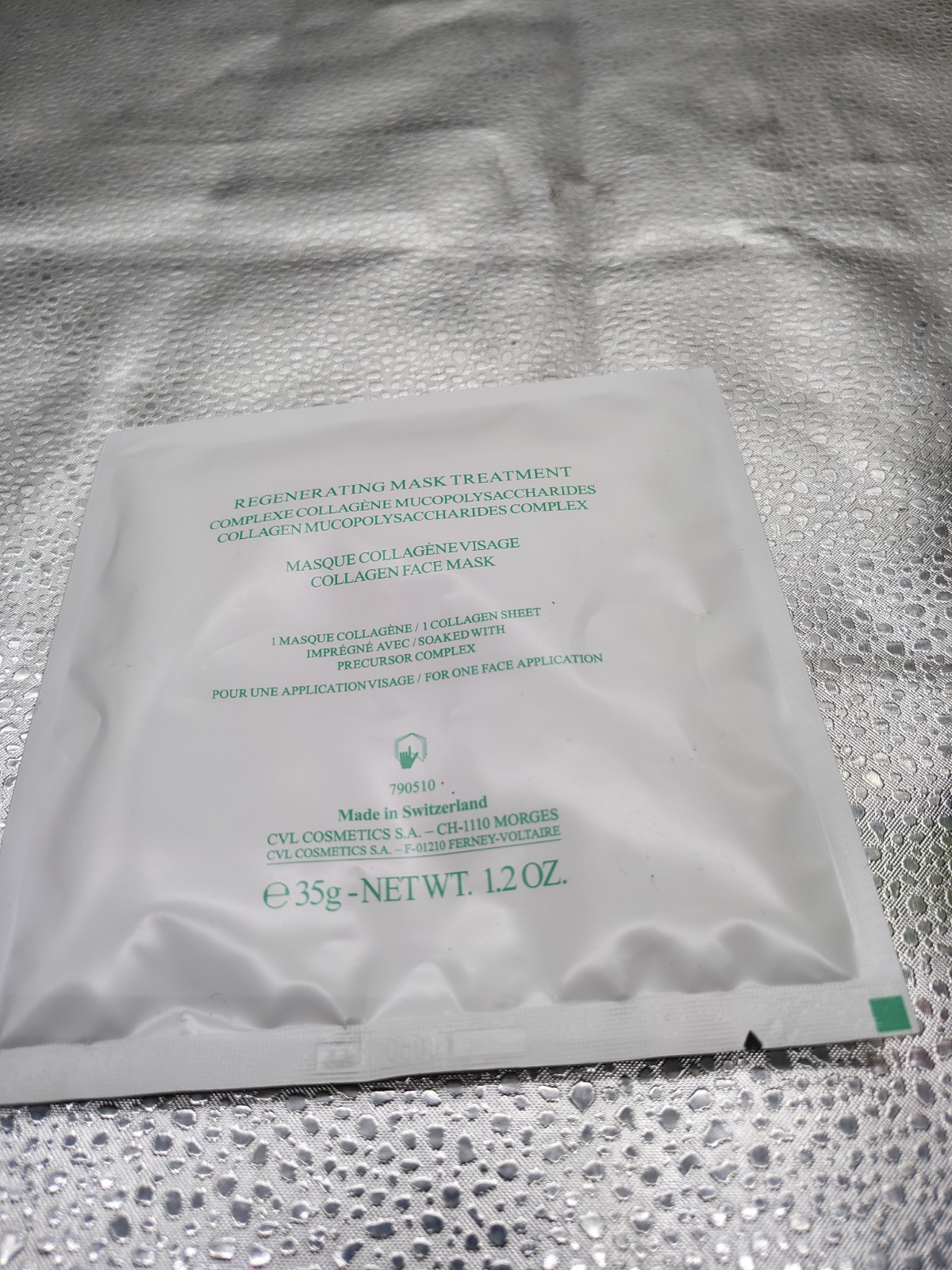 Valmont Regenerating Mask Treatment 1 Individual Mask Size – 1.2 Oz Switzerland
