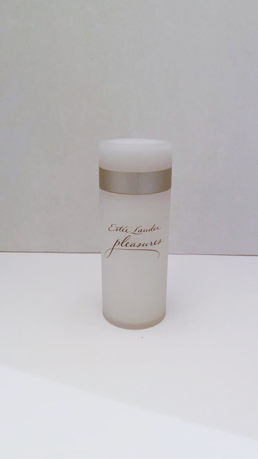 Estee Lauder Pleasures Body Powder 0.81 oz/23 g For Women New No Box