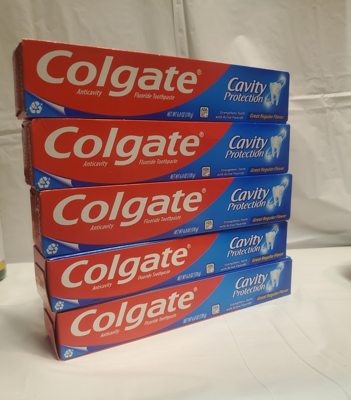 5 Colgate Cavity With 5 Toothbrush Anticavity Fluoride Toothpaste Regular 6 oz
