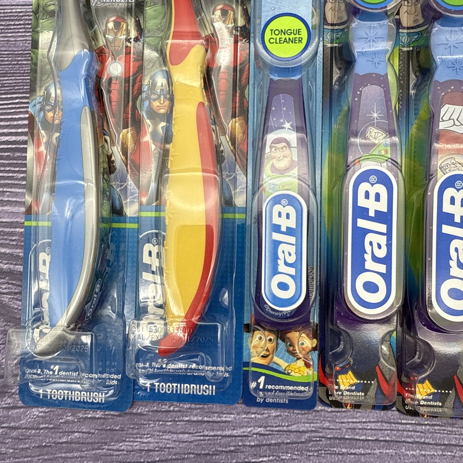 8 LOT Oral B Stages 3 Toothbrush Toy Story Avengers Buzz Hulk ages 5-7 Years Old