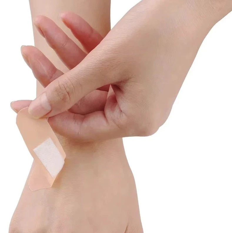 100pcs Waterproof Band-Aid Breathable Adhesive Plaster 72x19mm – NEW