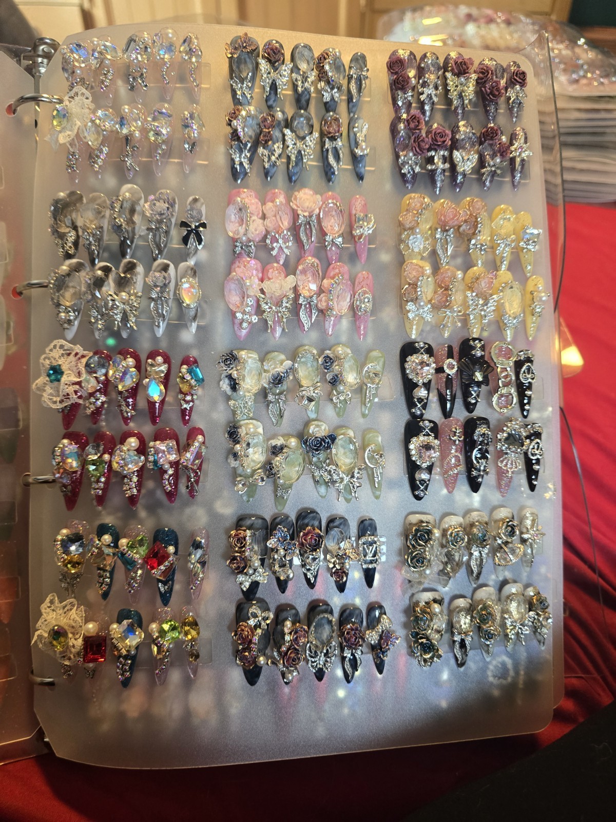 1 Random Package Of Size Medium Press On Nails