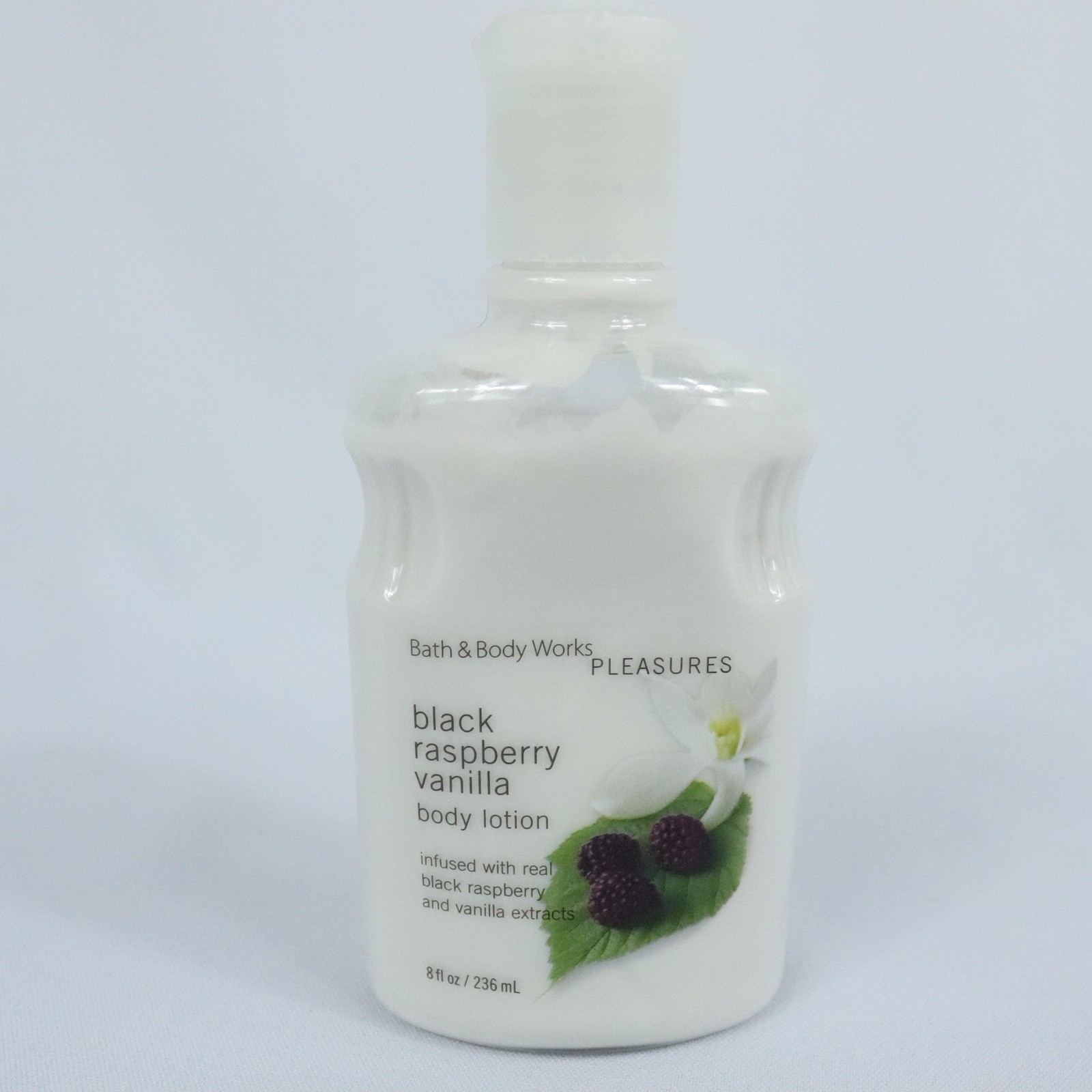 NEW Bath & Body Works Pleasures Black Raspberry Vanilla 8oz Body Lotion RETIRED