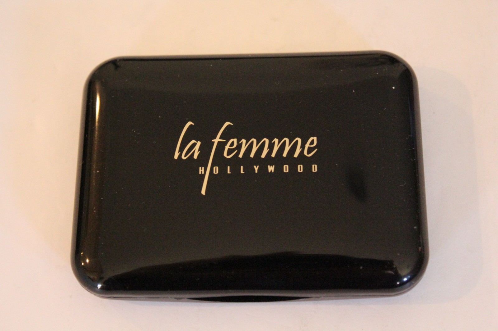 LA FEMME COSMETICS 4-PIECE EYE SHADOW BLEND KIT #8