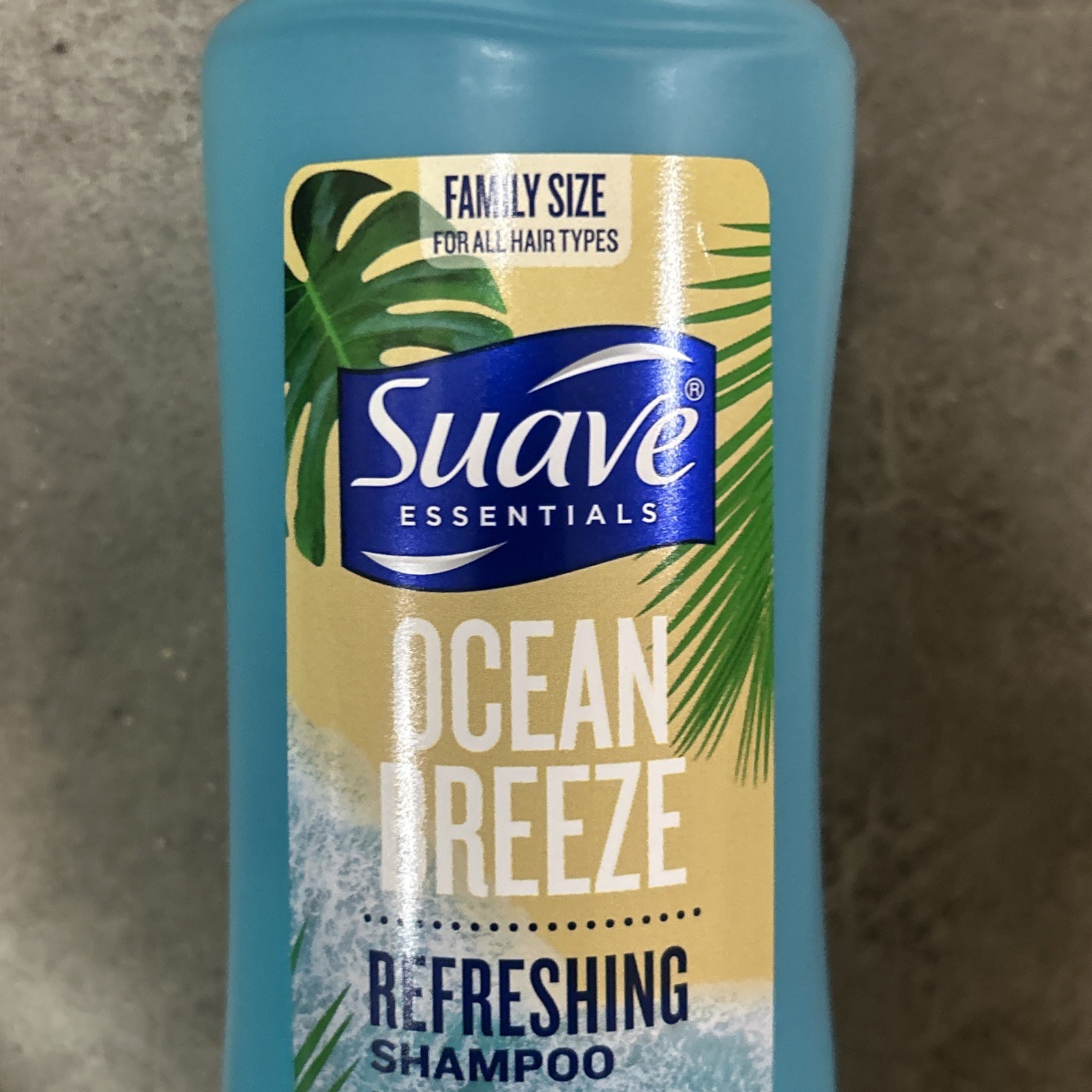 Suave Essentials Ocean Breeze Refreshing Shampoo, 22.5 Oz, Family Size (2pack)