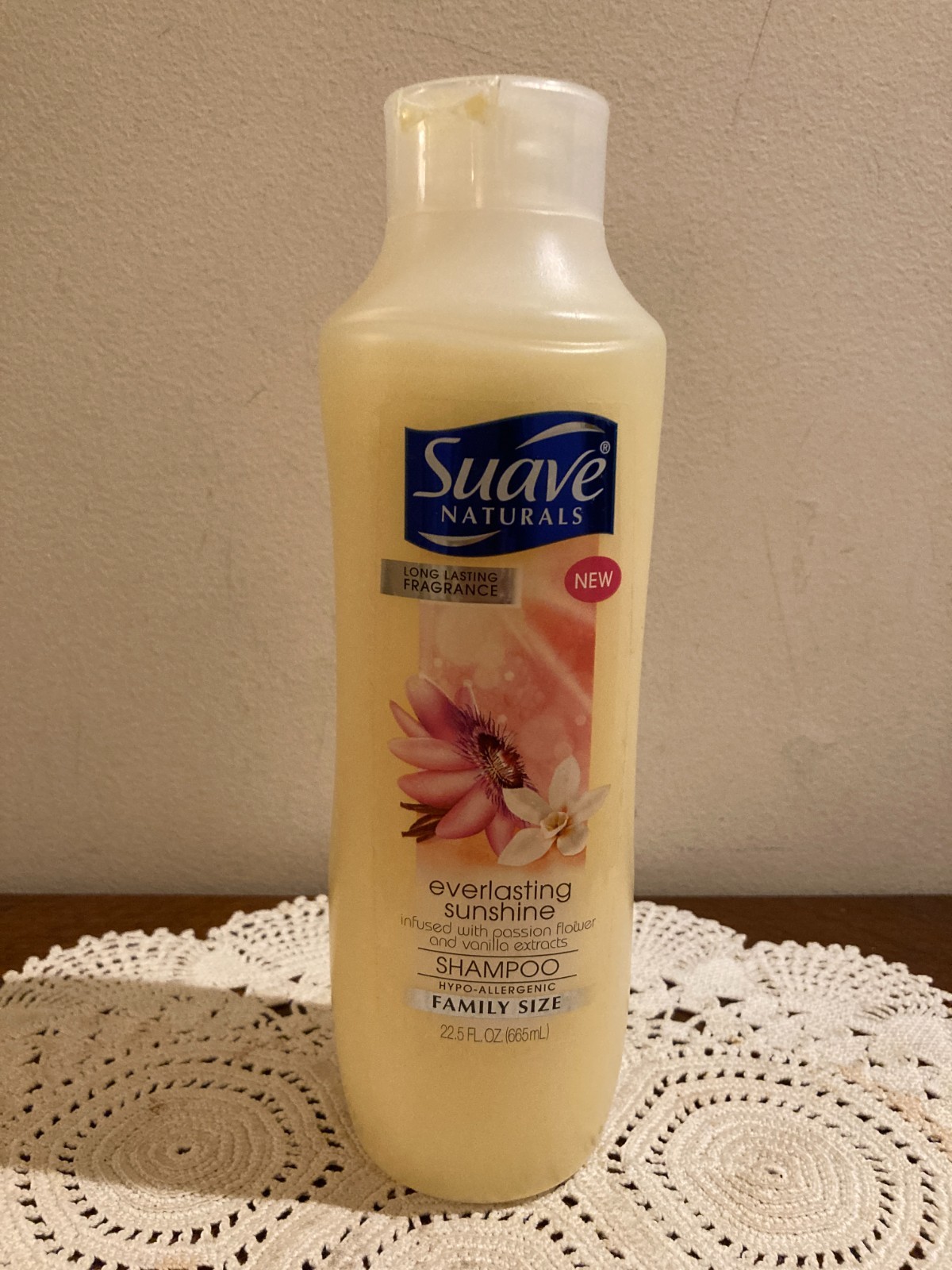 Suave Naturals Everlasting Sunshine Shampoo Family Size 22.5 Oz. Hypo-Allergenic