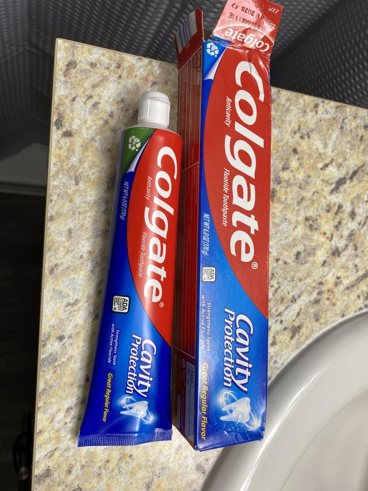 6-Pack Cavity Protection Toothpaste with Fluoride – Refreshing Mint Flavor