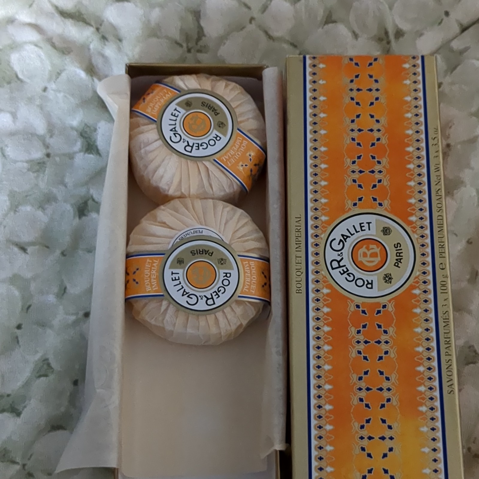 Roger & Gallet Bois d’Orange Perfumed Soap Lot of 2 Multipack 3.5 oz