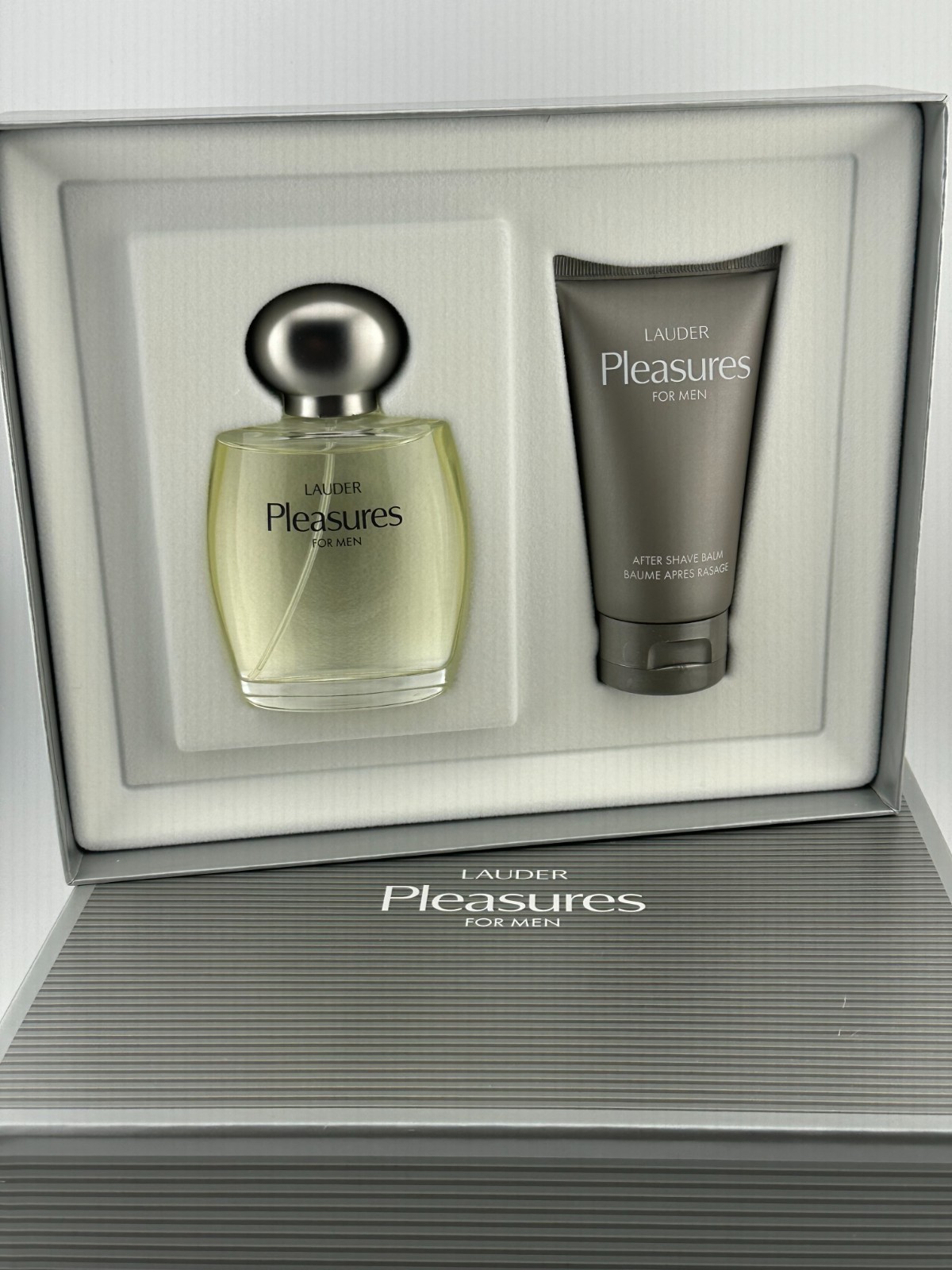 Lauder Pleasures Men Gift Set 3.4 oz Cologne Spray + 2.5 oz After Shave Balm