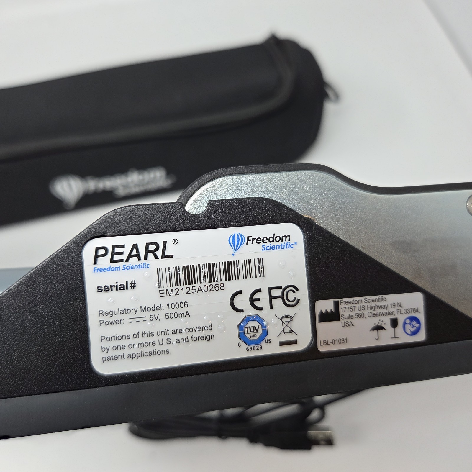Freedom Scientific Pearl Portable Magnifying Foldable Arm Reading Camera w/ Case